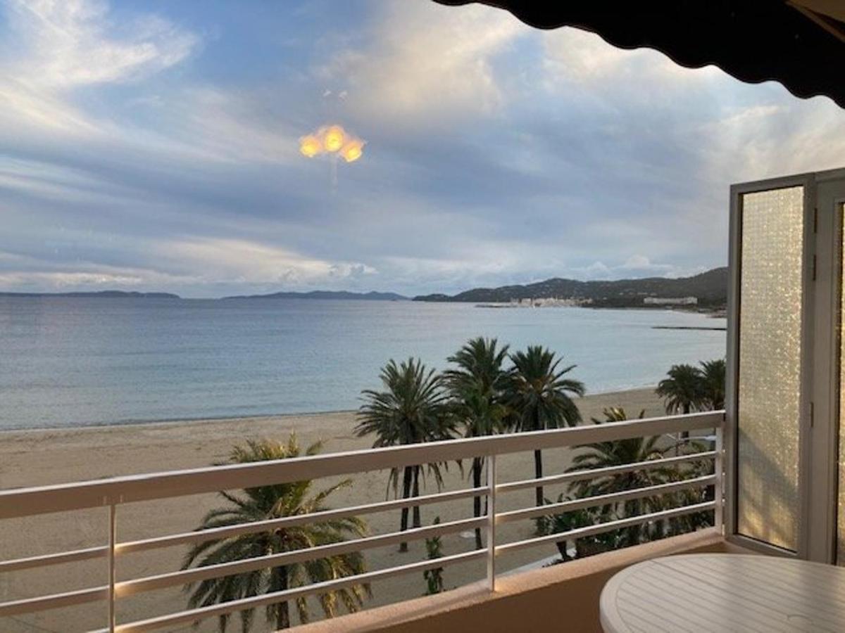 Bel Appartement Au Lavandou Avec Terrasse Et Vue Mer - Fr-1-308-167 Le Lavandou Exteriör bild